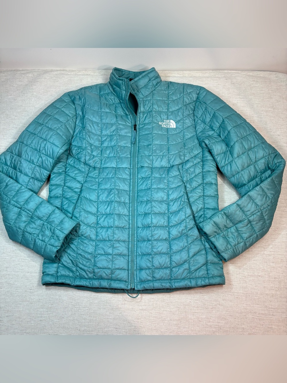The North Face Men’s S Teal Thermoball Quilted Puffer Jacket full zip